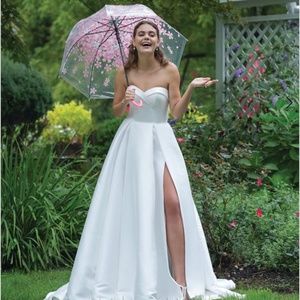 Justin Alexander Sweetheart Wedding Gown and Custom Layered Veil